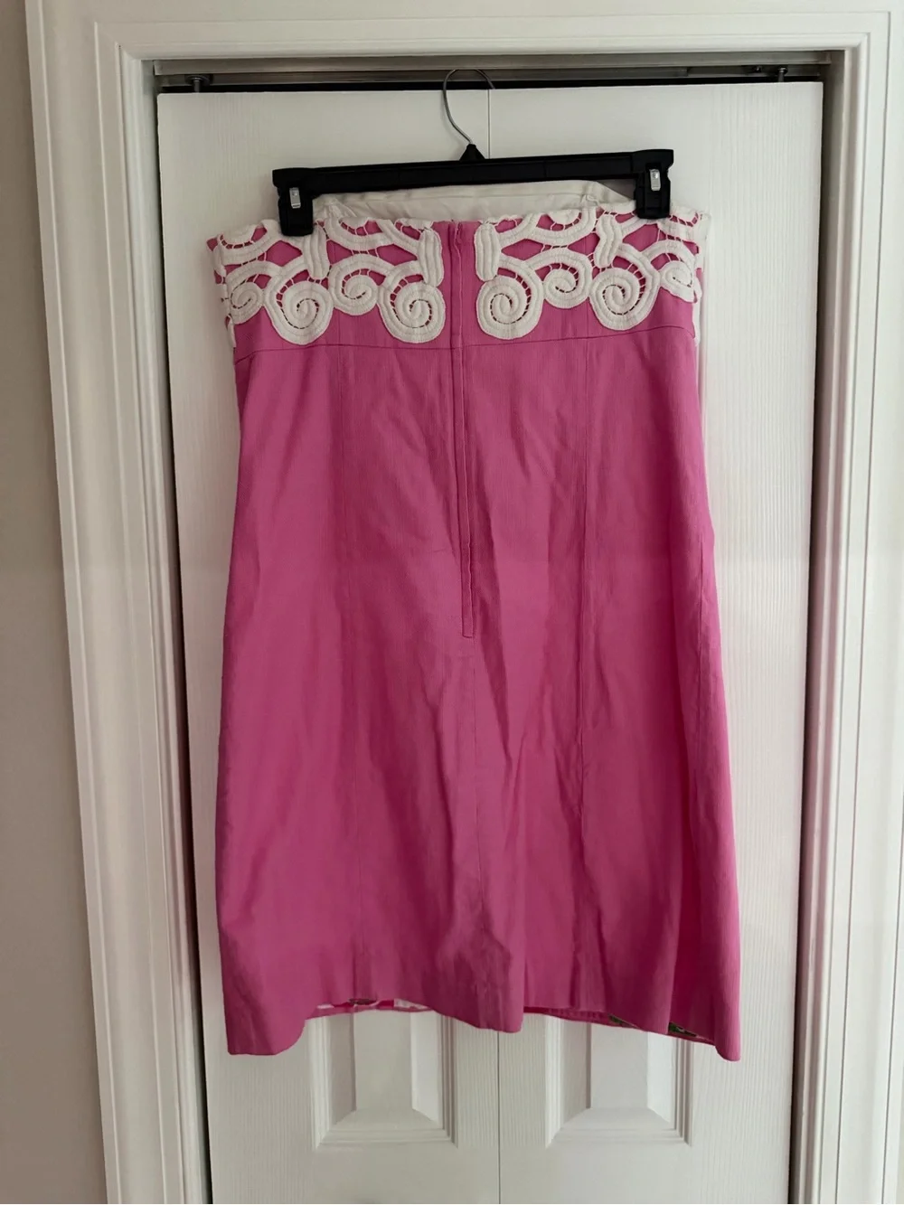 Lilly Pulitzer Hot Pink Strapless Pencil Dress with White Crochet Trim - Picture 2 of 3